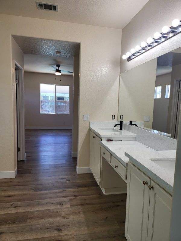 Building Photo - 25375 Forest Wood Cir