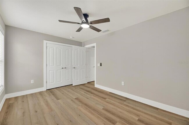 Building Photo - 10610 Boyette Creek Blvd