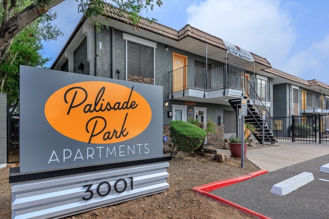 Primary Photo - Palisade Park Aparments