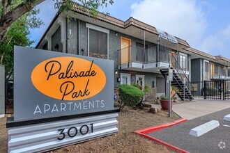 Building Photo - Palisade Park Aparments
