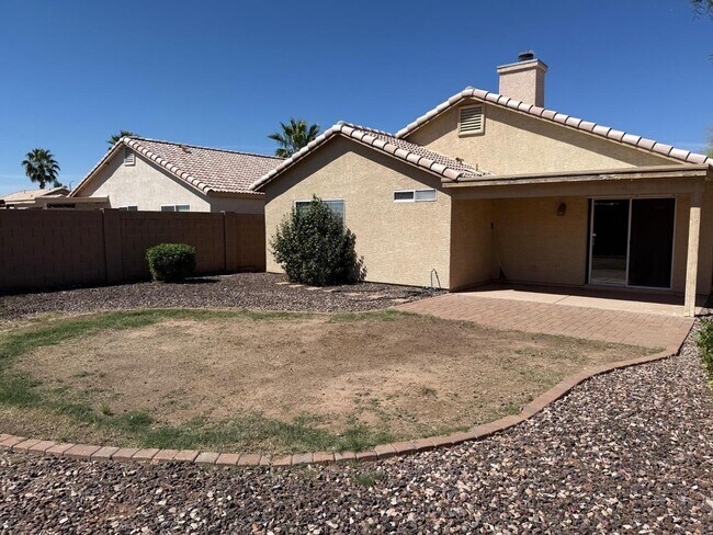 Building Photo - 3623 W Villa Linda Dr