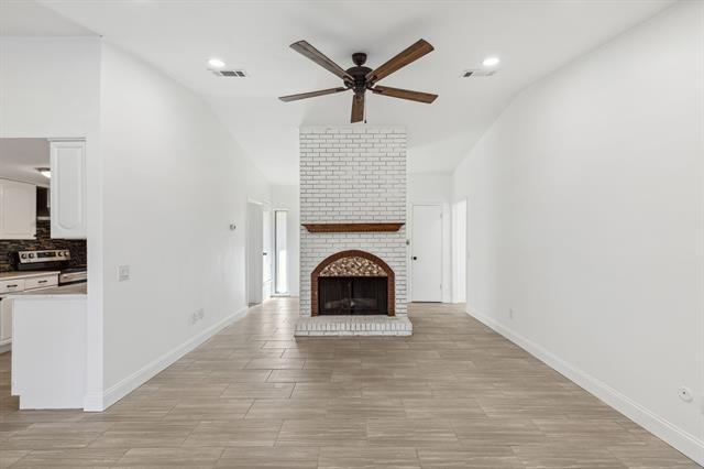 Building Photo - 2129 Richland Dr