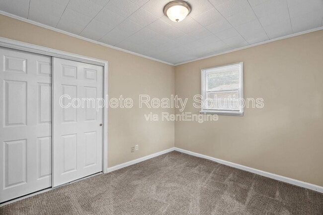 Building Photo - 1132 Redman Blvd