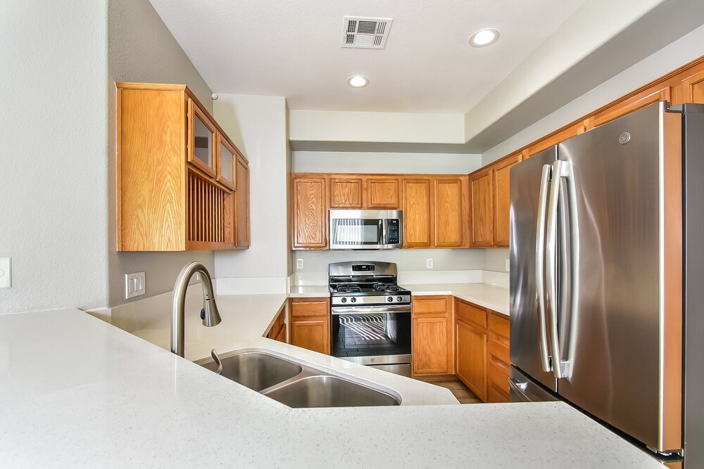 Building Photo - 5720 Athinas St