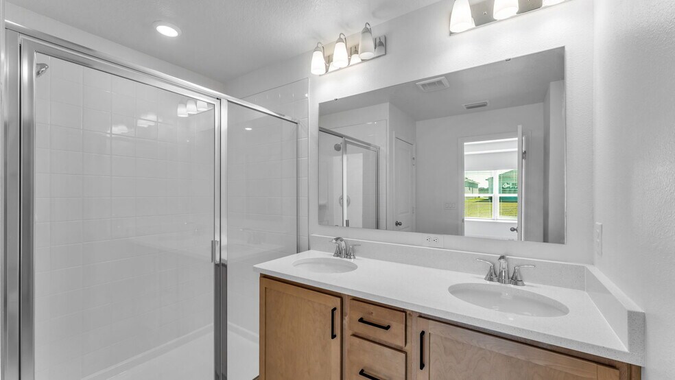 Building Photo - 638 Meadows Edge Pl