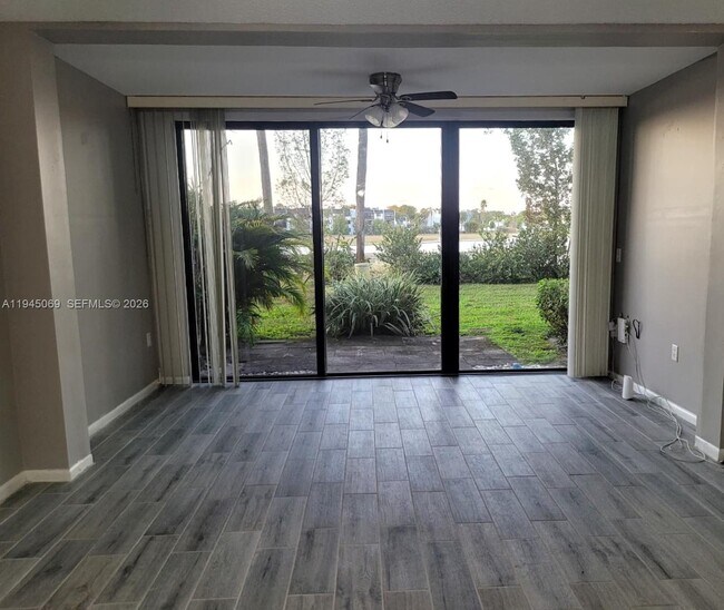 Building Photo - 4832 Esedra Ct