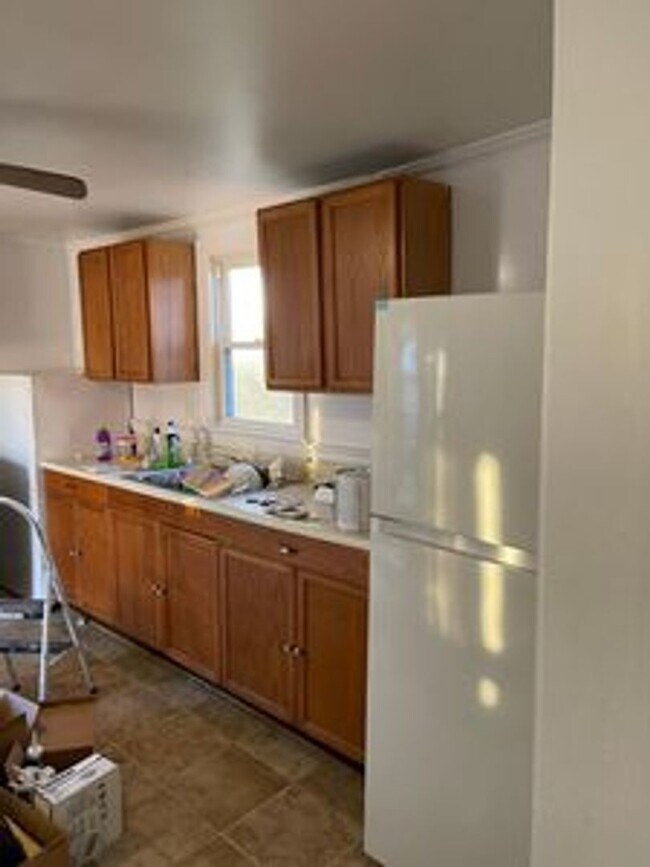 Building Photo - 3 bed 1 bath house in Richmond