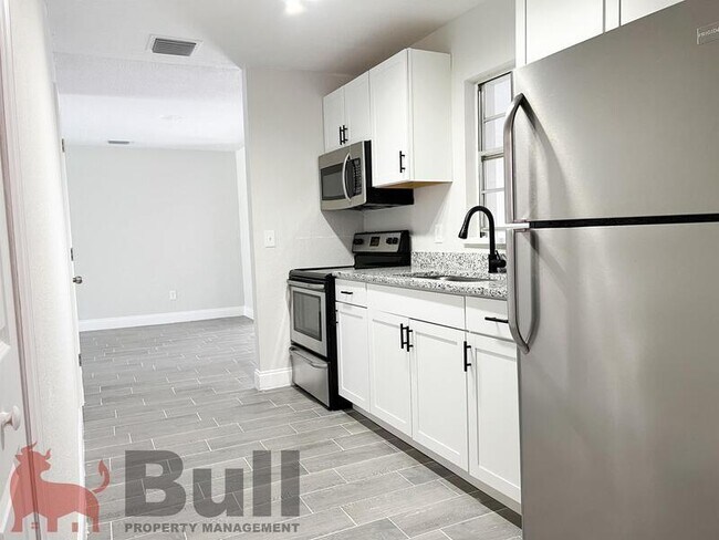 Building Photo - 4438 Weldon Pl