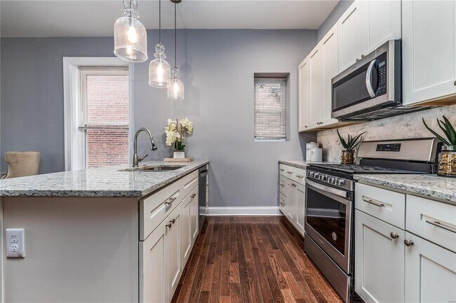 Building Photo - 3632 Wyoming St