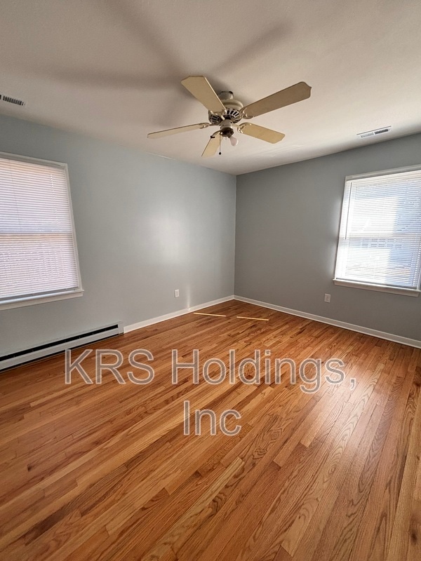 Building Photo - 8501 Ackley Ave