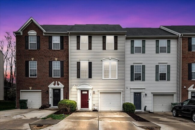 Primary Photo - Charming 3-Level Townhome