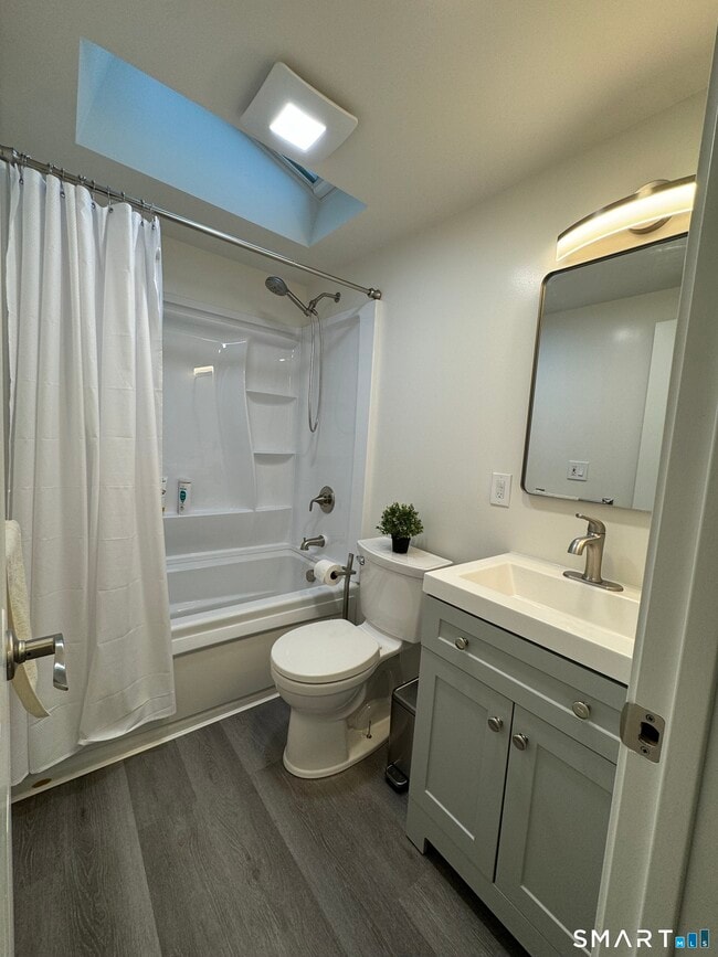 Building Photo - 19 Benham Ave