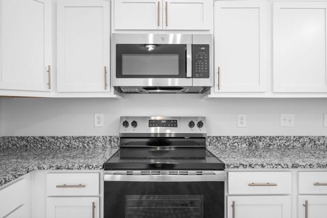 Building Photo - 2 Bedroom Condo For Rent Near Riverside Drive!