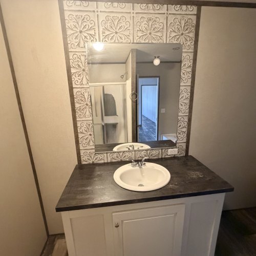 Building Photo - 110 Jones St