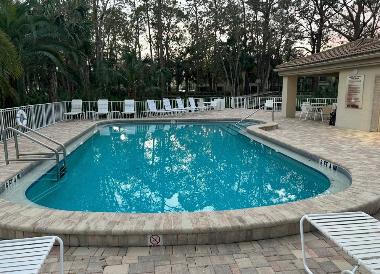 Building Photo - 4507 Longmeadow