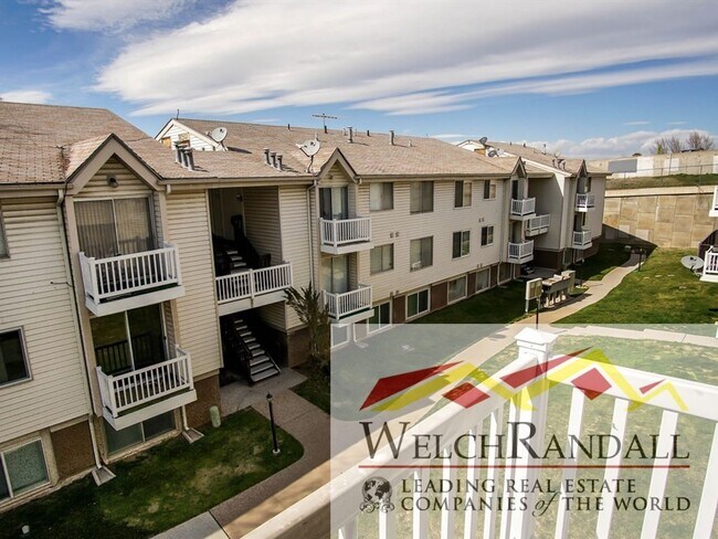 Building Photo - Your Roy Condo Retreat – 2 Bed, 1 Bath, Mo...