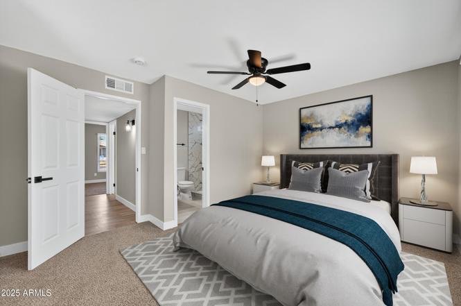 Building Photo - 5039 W Vernon Ave