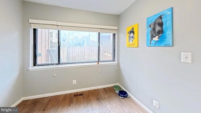 Building Photo - 18428 Point Seneca Pl