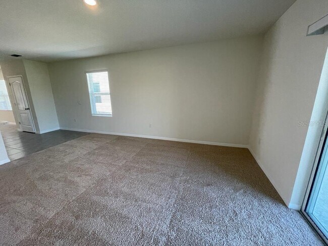 Building Photo - 1533 Quinta Rd