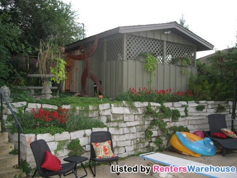 Building Photo - 10549 Lyndale Ave S