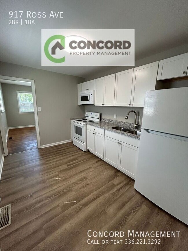 Building Photo - 917 Ross Ave