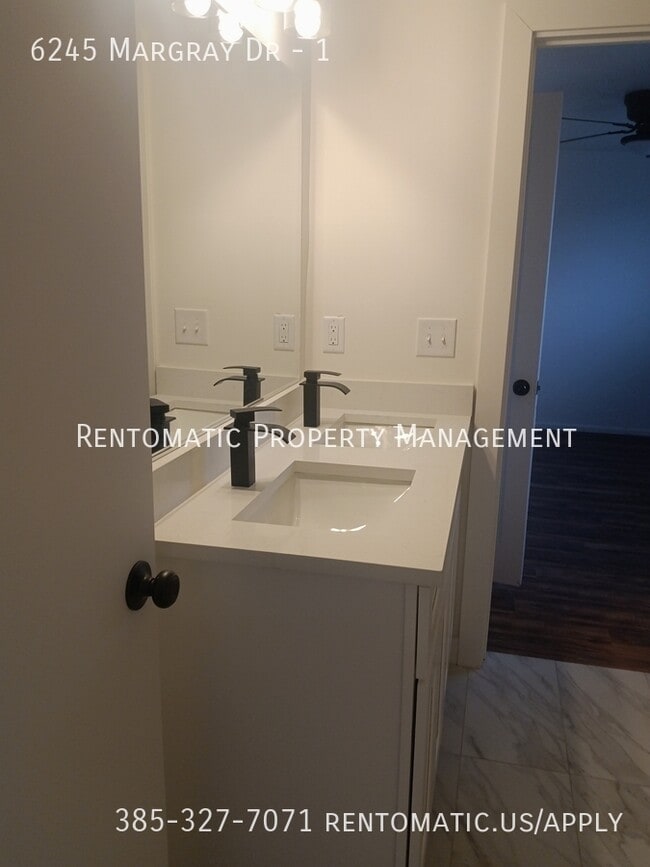 Building Photo - 6245 Margray Dr