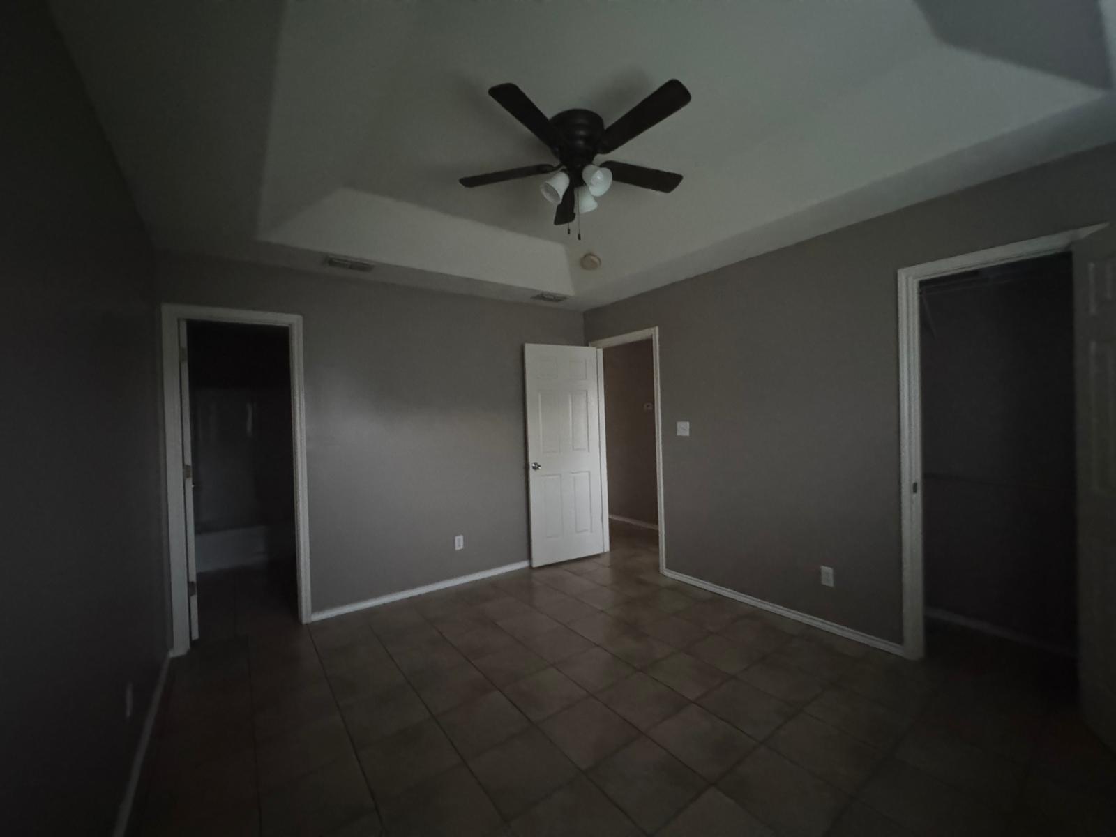 Building Photo - 2951 McCormack Dr