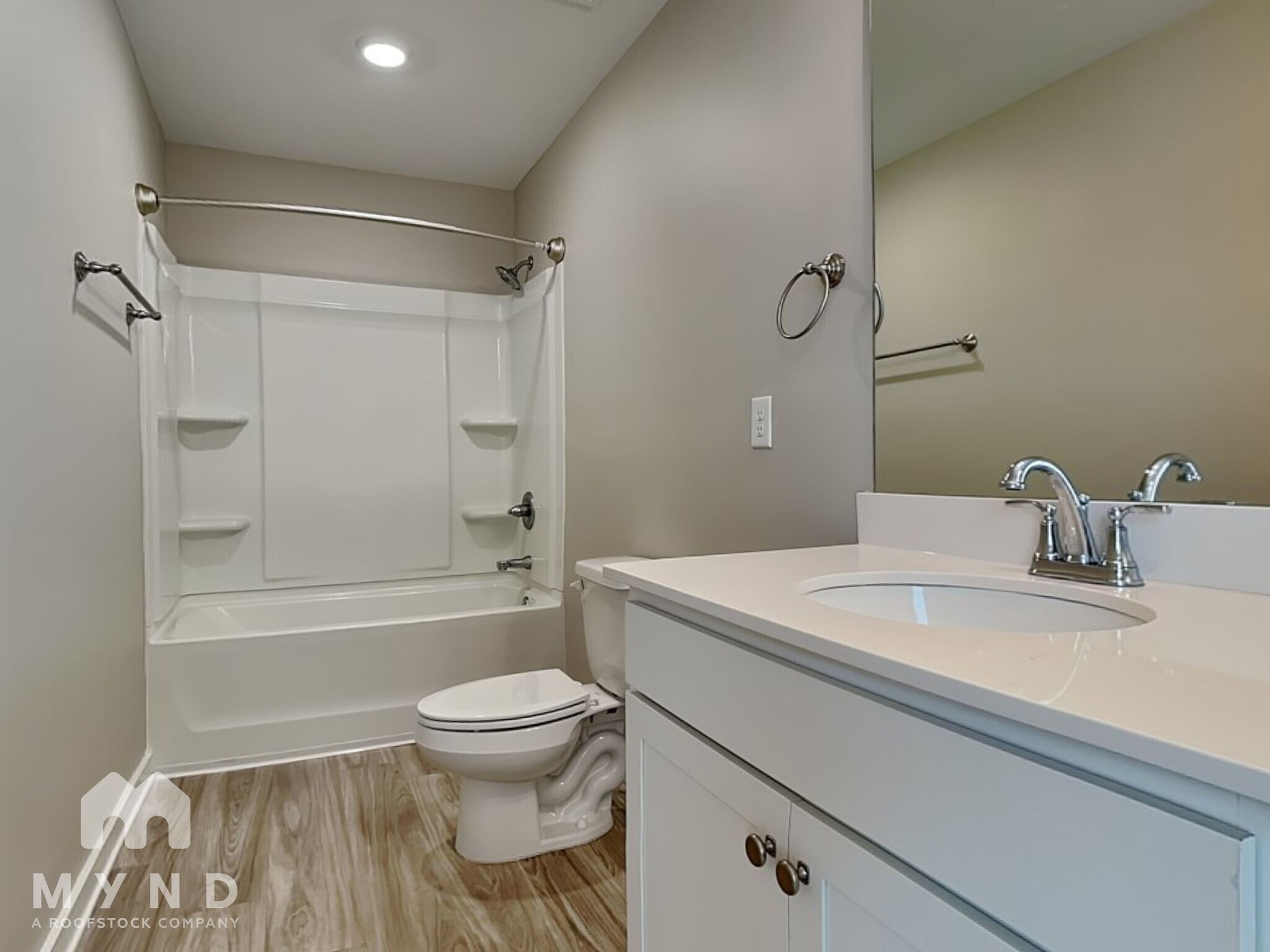 Building Photo - 15534 Tide Water Ct