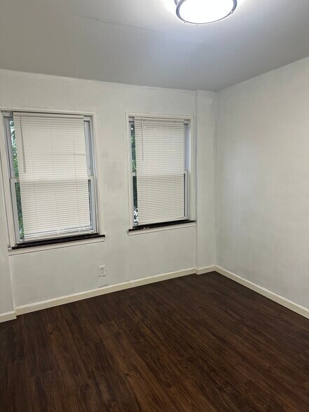Building Photo - 2414 N 13th St