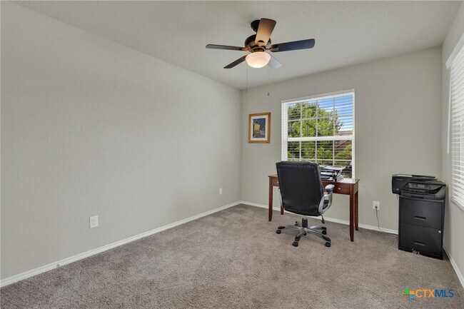 Building Photo - 1814 Strawberry Fld