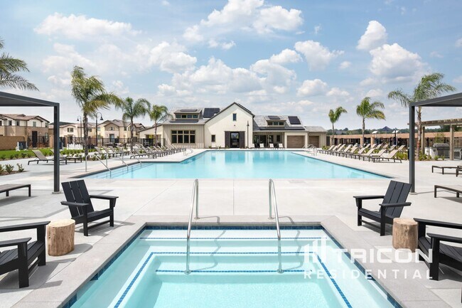 Building Photo - 28092 Callie Wy