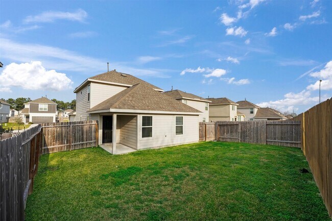 Building Photo - 21911 King Hts Ln