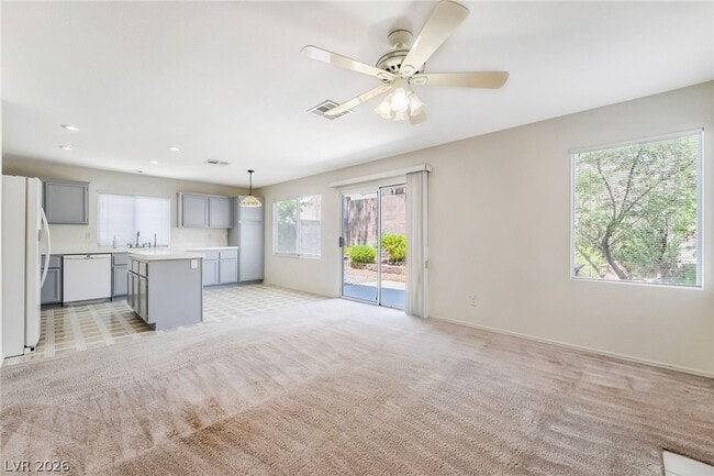Building Photo - 9888 Sparrow Ridge Ave