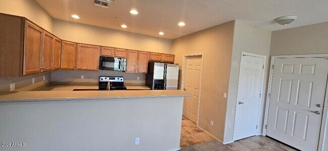 Building Photo - 12050 N Panorama Dr