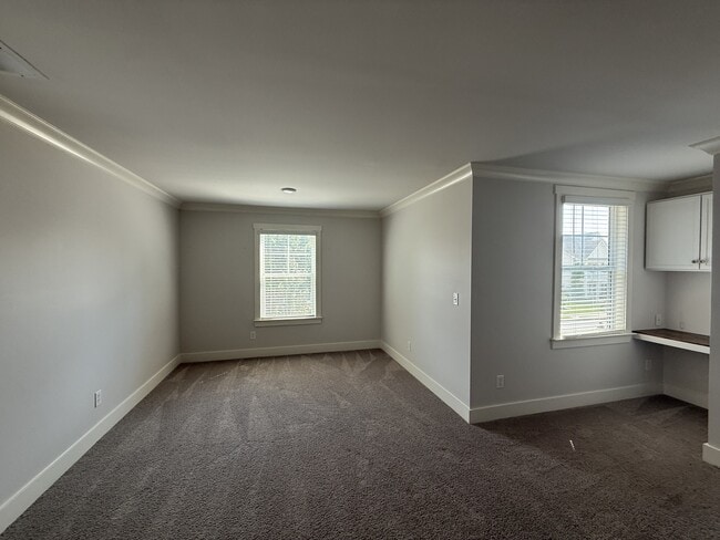 Building Photo - 22 Desert Oak Ct SW