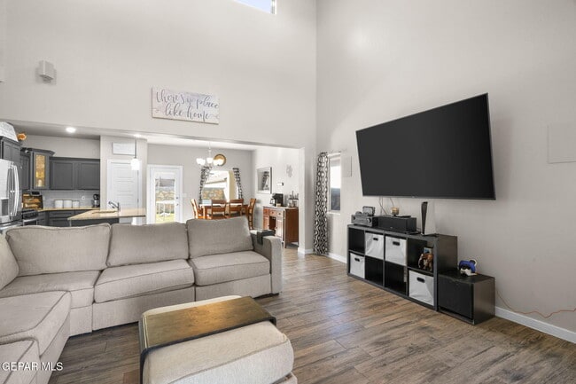 Building Photo - 15112 Purpose Ave