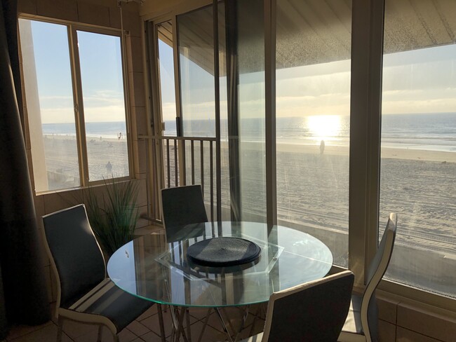 Sit down living room views - 3261 Ocean Front Walk