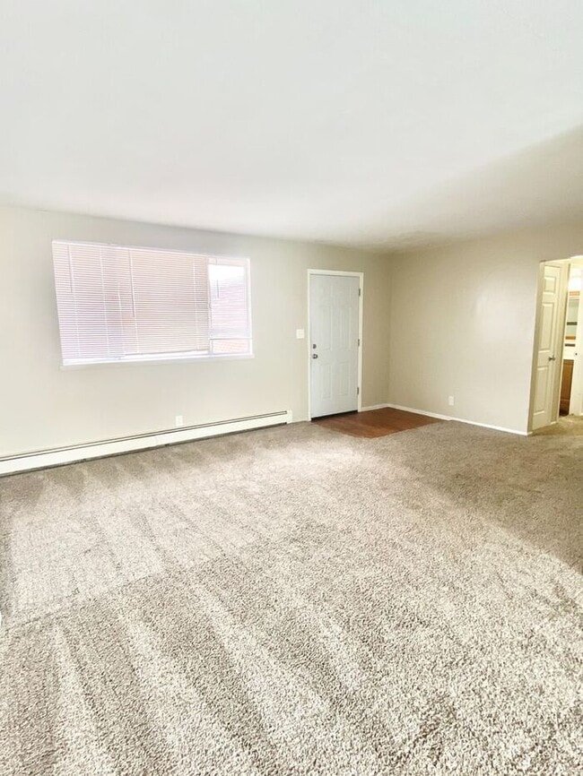 Building Photo - Move in specials - Pick One - 1st month free or $100 off monthly rent. Flexible lease terms are a...