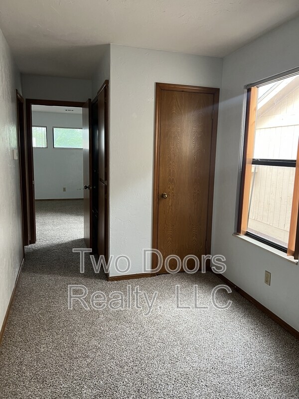 Building Photo - 12214 Banyan Ln
