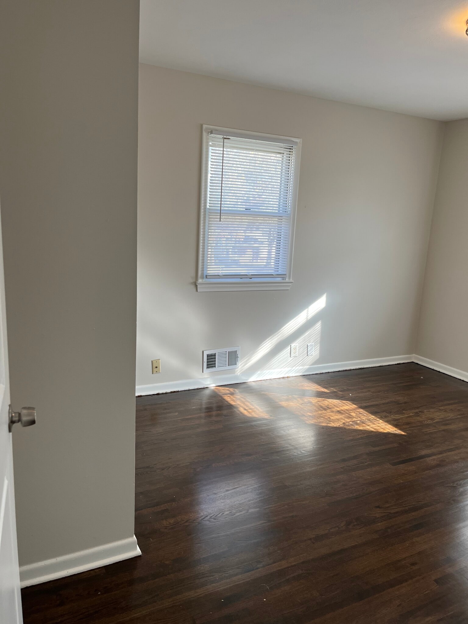 Building Photo - 4016 North 92nd Circle