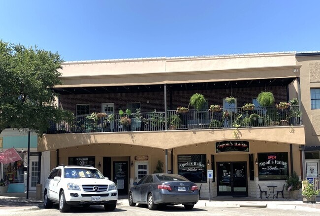 Building Photo - 112 E Central Ave