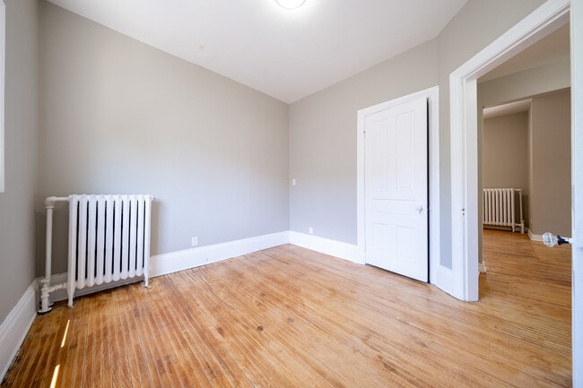 Building Photo - 1611 Carroll Ave