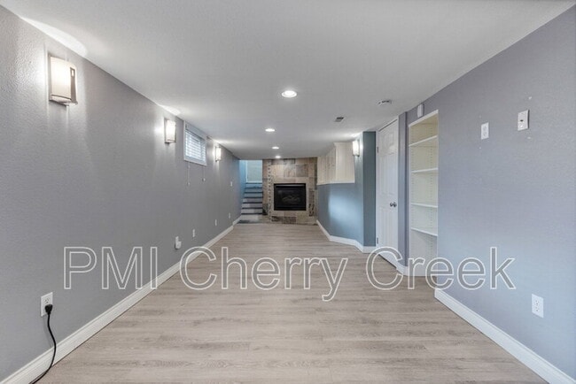 Building Photo - 3195 Fenton St