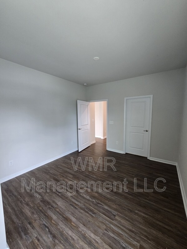 Building Photo - 7270 Waterwheel St SW