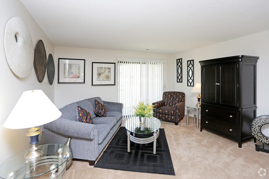 Regency Woods 1137 11th St West Des Moines IA 50265 Apartment Finder