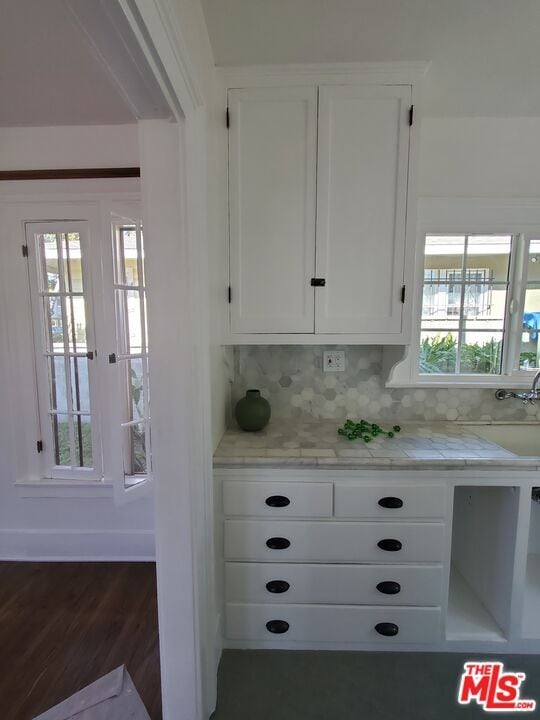 Building Photo - 2666 Cimarron St