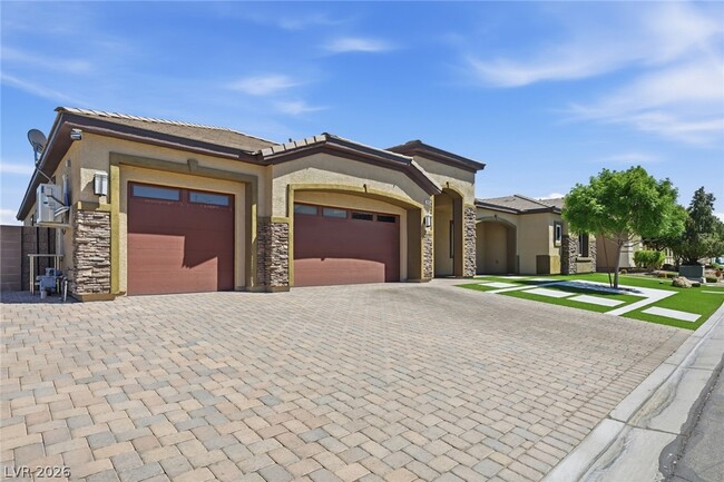 Building Photo - 3922 Jacob Lake Cir