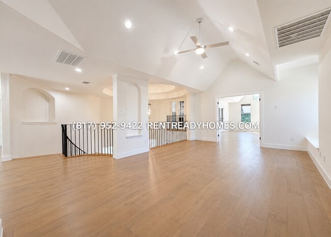 Building Photo - 1750 Greenwood Ct