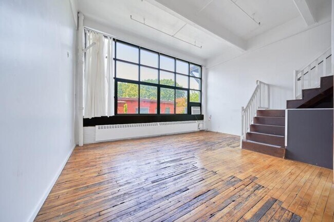 Primary Photo - 1 bedroom in Brooklyn NY 11231