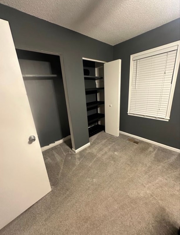 Building Photo - 15 Grove Park Rd